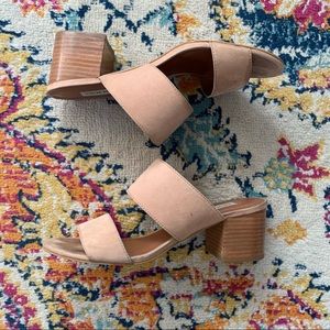 Steve Madden tan strappy block heel